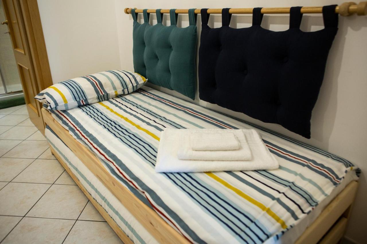 Bnb Al Centro E Meglio, Napoli Apartman Kültér fotó