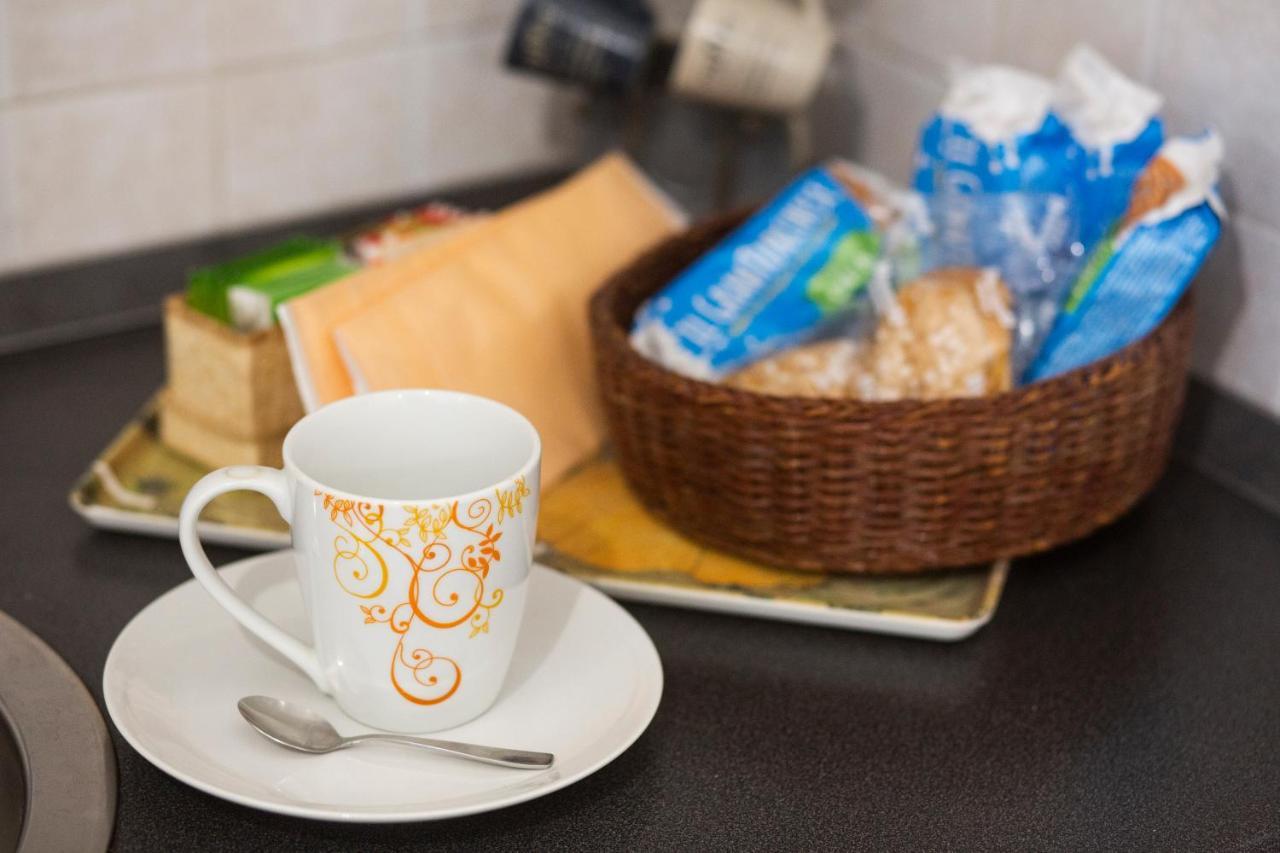Bnb Al Centro E Meglio, Napoli Apartman Kültér fotó